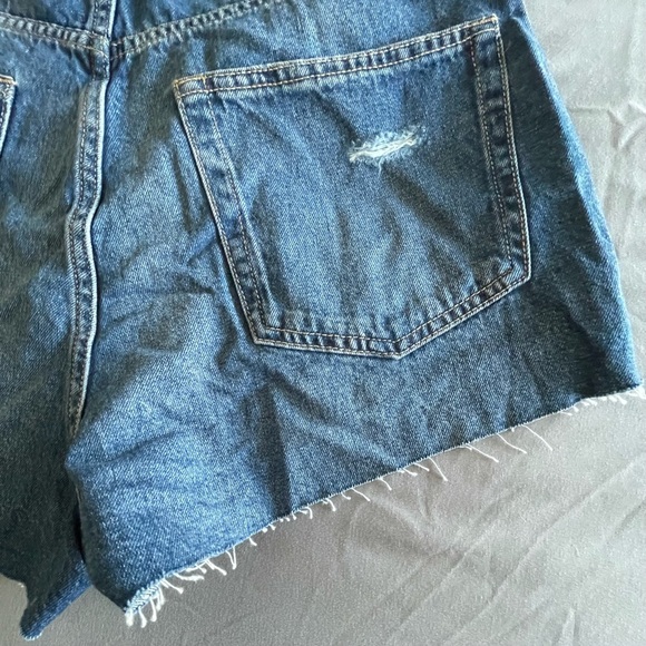 Divided Highwaist Distressed Button fly Jeans cutoff Shorts size US8 - Picture 12 of 14